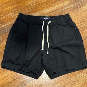 Black Hollister 5” shorts